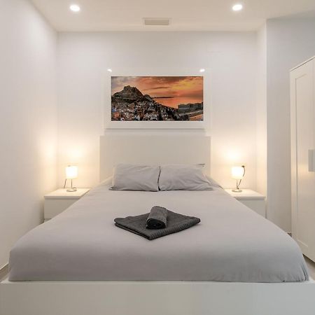 Alison'S Apartment Αλικάντε Εξωτερικό φωτογραφία